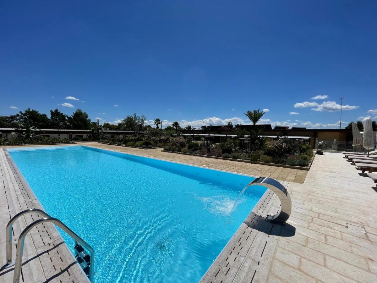 Valerio Resort Beach Club Margherita Di Savoia Exteriér fotografie